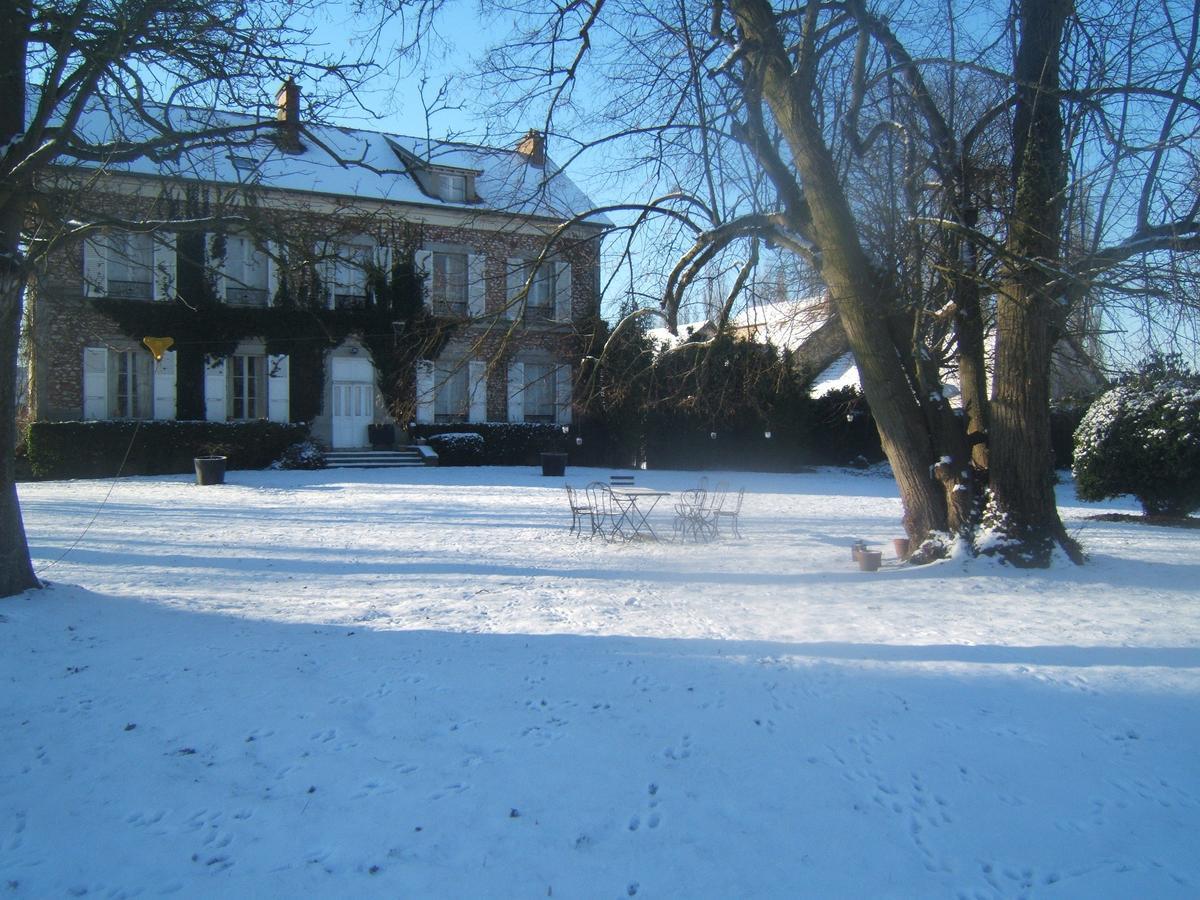 Ferme De Galande Bed & Breakfast Réau Екстериор снимка